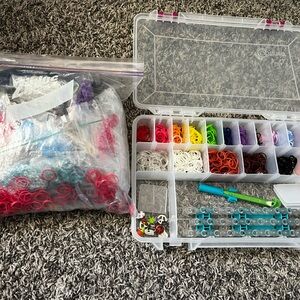 Colorful Loom Bands Kit with Organizer